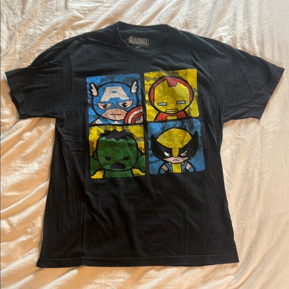 Vintage Marvel Graphic T-Shirts Set, Size M, Except the White Shirt is a L. - Picture 3 of 7
